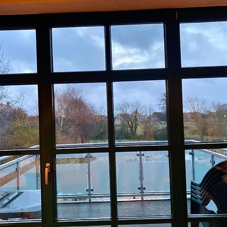 Leevtied 4 * וגנרוגה